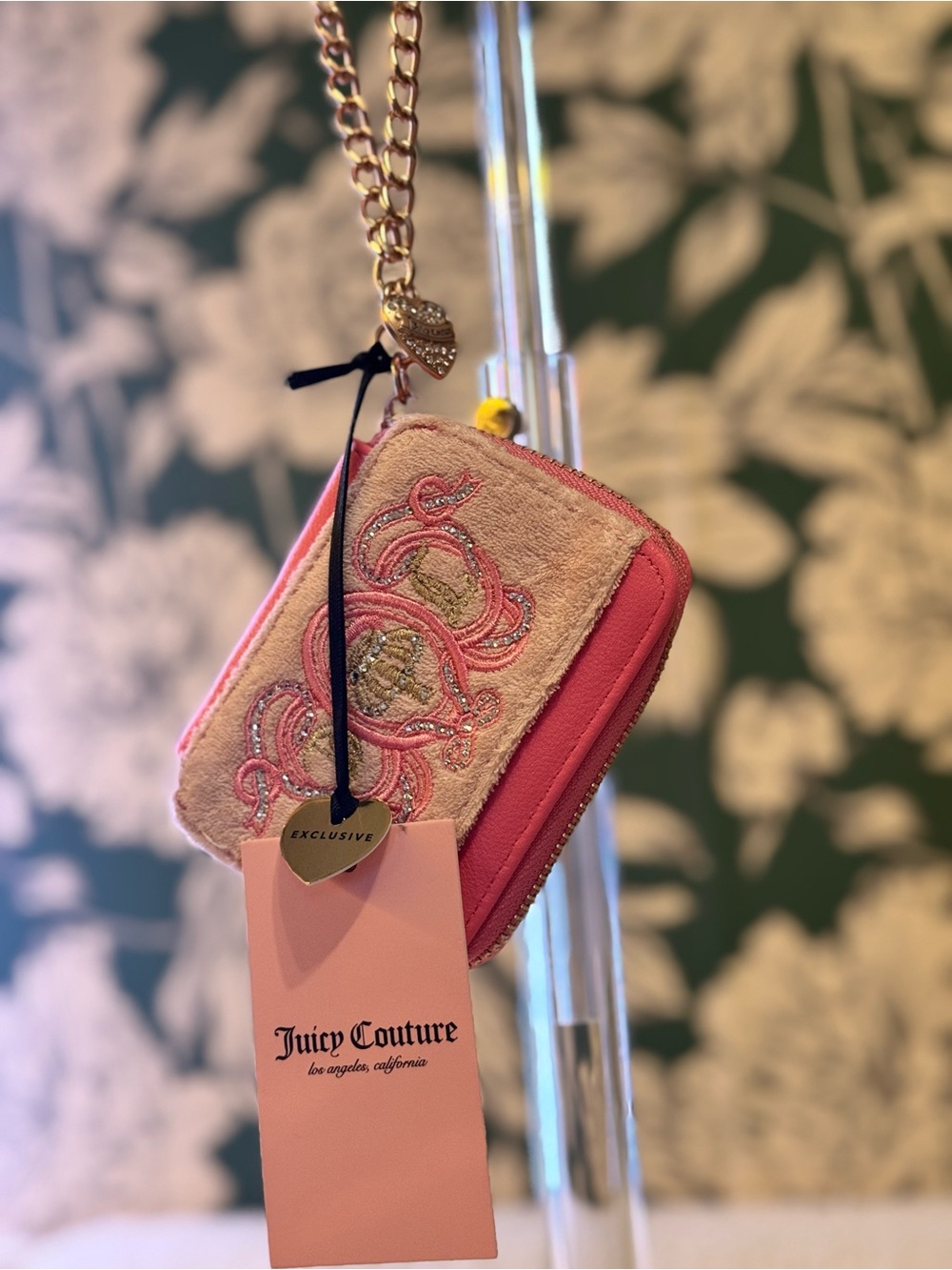 Juicy Couture Pink Two-Tone Embroidered Wristlet Wallet NWT